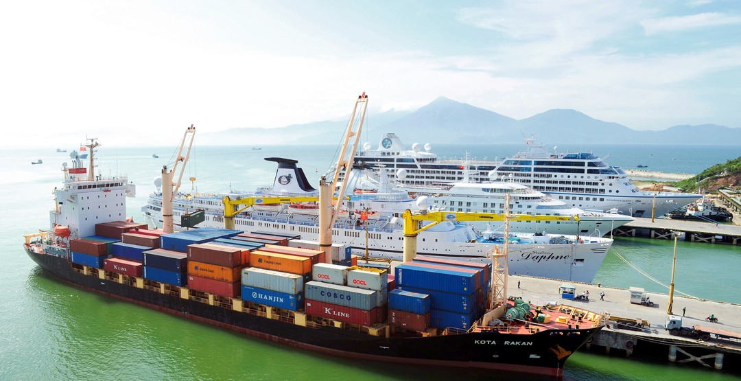 Cảng biển Đà Nẵng: Chọn du lịch hay hàng hóa? | Tài chính - Kinh doanh | Thanh Niên